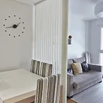 Urumea 1 Apartment *